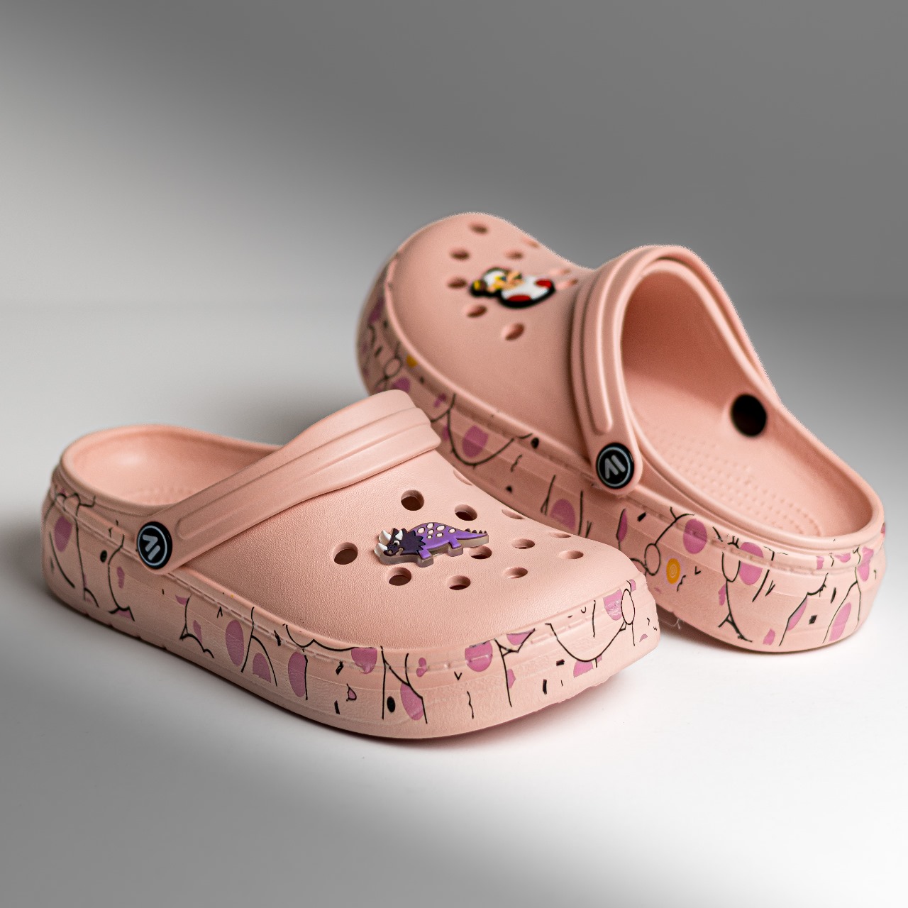 Nuevas Pantuflas Unisex Pin Caricaturas